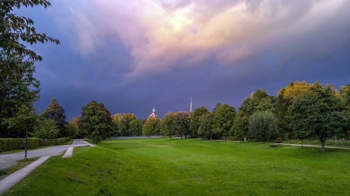 G. Eigelt - Flutmulde vor dem Unwetter