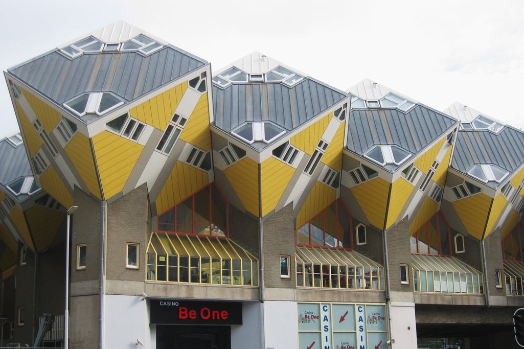 I. Lorenzen -  Würfelhäuser (Rotterdam)