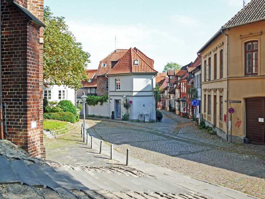 Kh. Neidel - An der Michaeliskirche Lüneburg